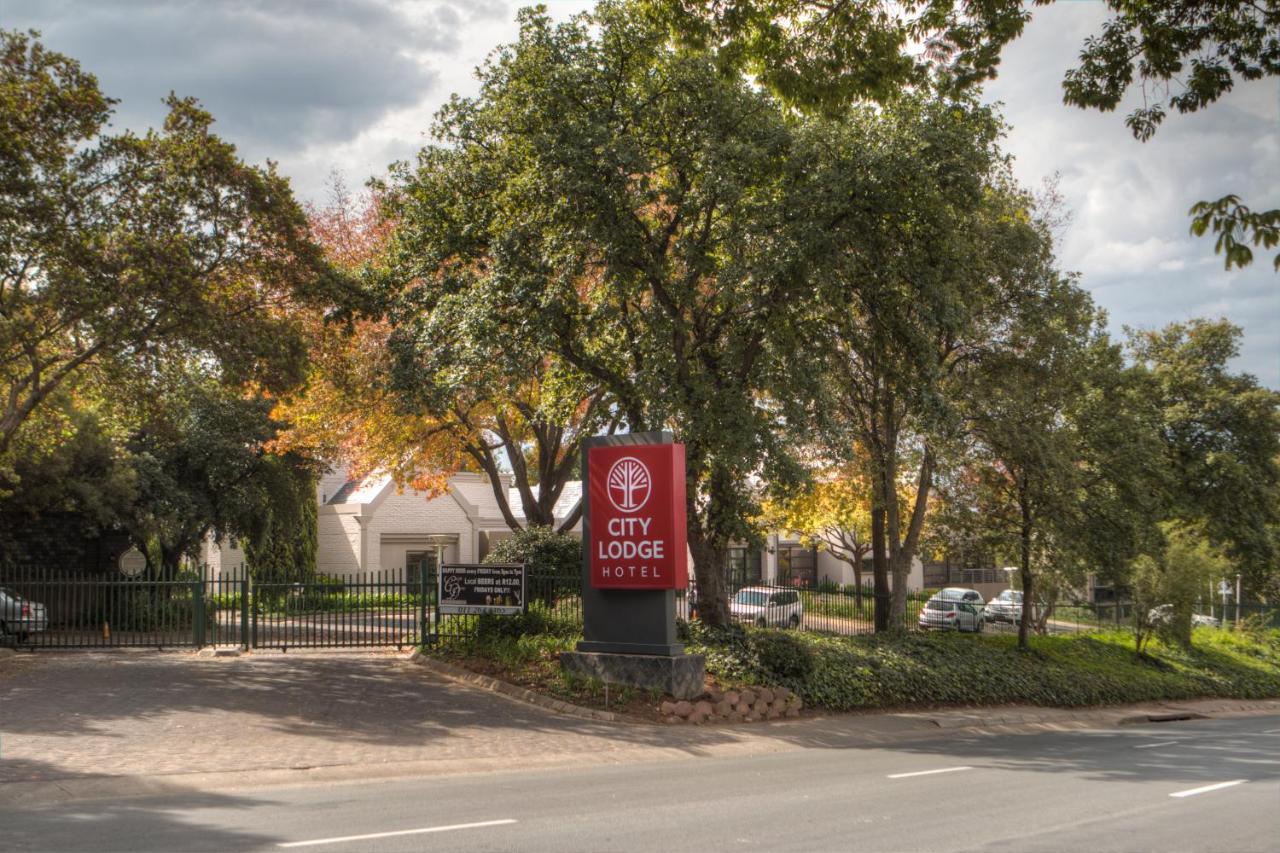 City Lodge Hotel Sandton, Katherine Street Johannesburg Bagian luar foto